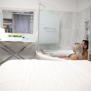 Camera deluxe con letto king size